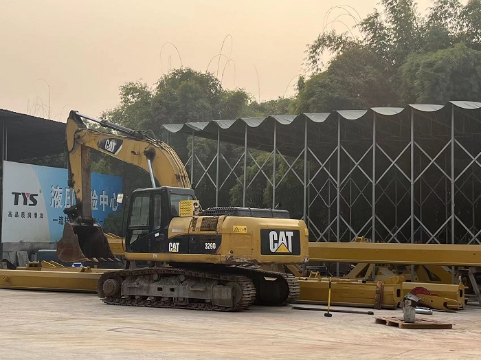 卡特挖掘機憋機怎么維修