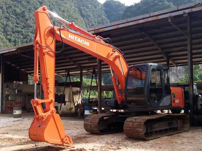 日立挖掘機(jī)液壓驅(qū)動(dòng)維修教程